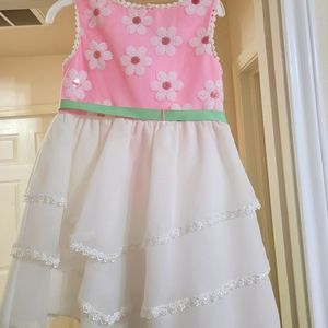 Pink and white Rare Edition dress with super cute details and layers sz4T